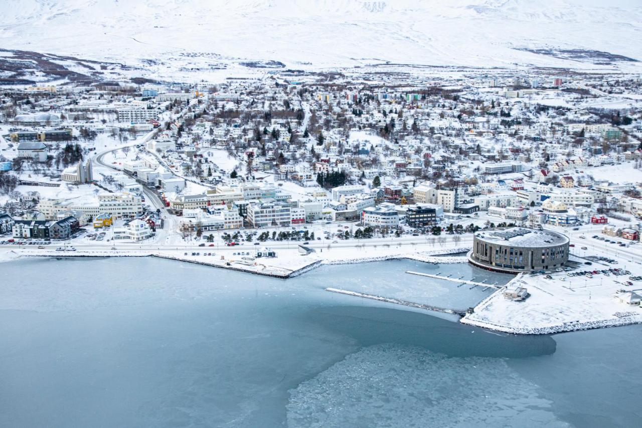 Saga Apartments Akureyri Bagian luar foto