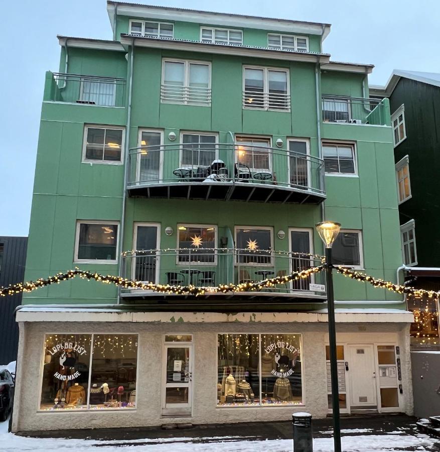Saga Apartments Akureyri Bagian luar foto