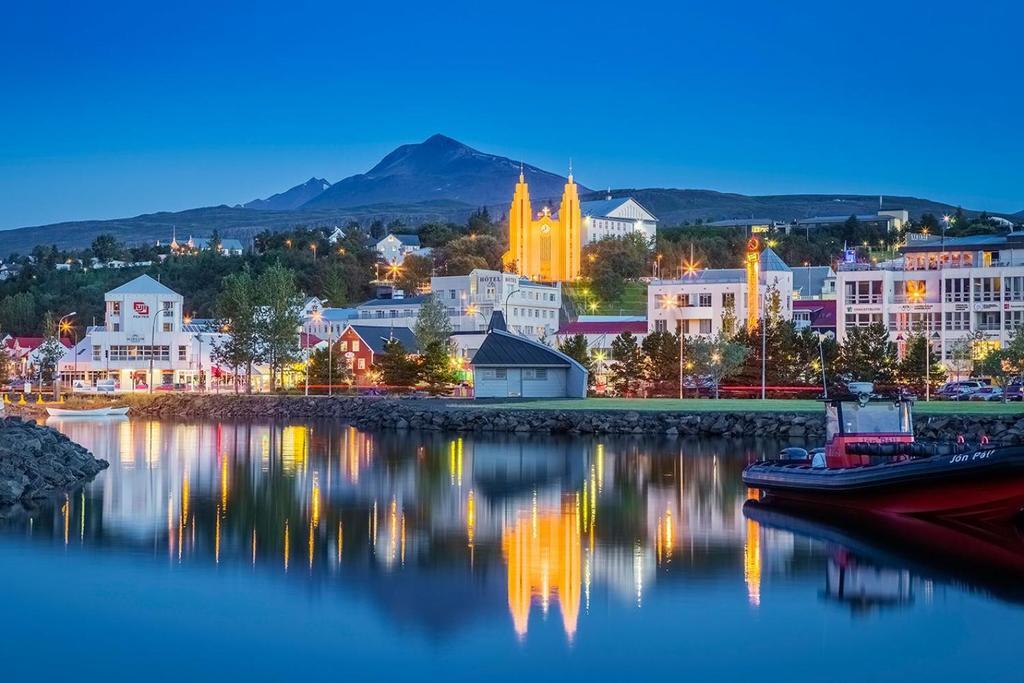 Saga Apartments Akureyri Bagian luar foto